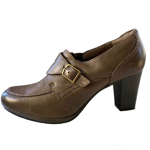 Clarks Collection Gray Taupe Leather Heel Loafers 9 M - Picture 1 of 10